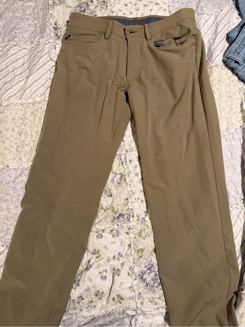 Men's Slim Fit Stretchy Chino Pants in Khaki